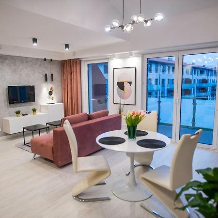 Nowoczesny Apartament Na Warmii I Mazurach Z Garazem Biskupiec  Kültér fotó
