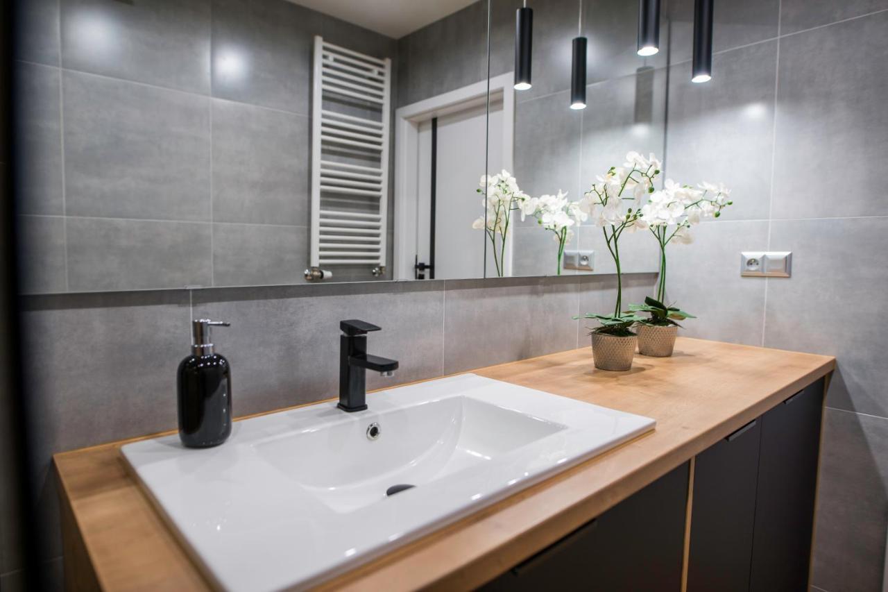 Nowoczesny Apartament Na Warmii I Mazurach Z Garazem Biskupiec  Kültér fotó